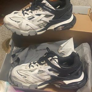 Balenciaga Track 2 Sneaker